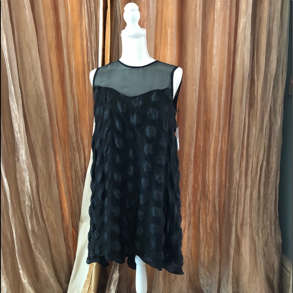 Dress - Picture 1 of 4